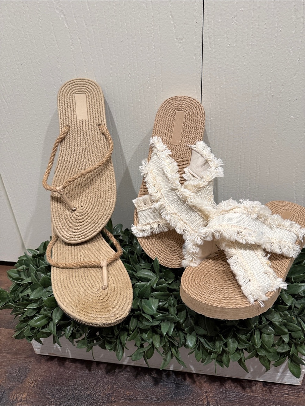 Women's Lot of 2 Beige Raffia Slide Sandals with Frayed Straps & Flip Flops 6